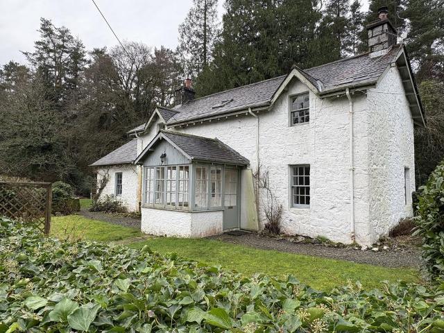West Shambellie, New Abbey, Dumfries. 3 bed detached house to rent £900 pcm £208 pw