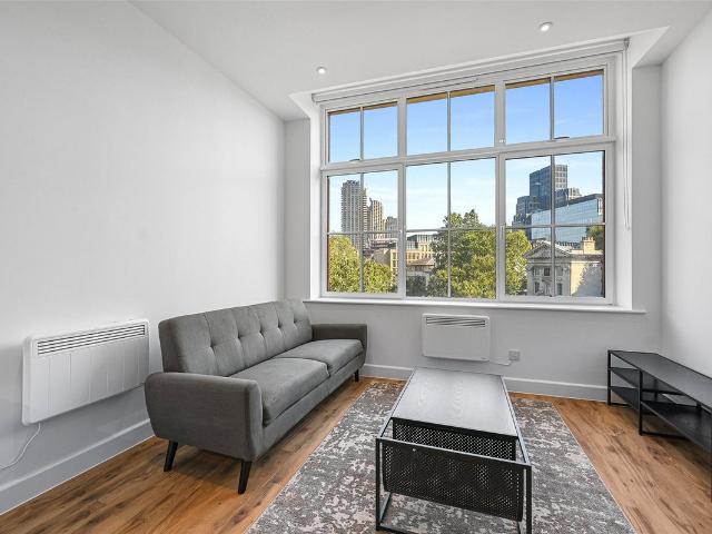 West Smithfield, London EC1A, 1 bed flat to rent, £2,643 pcm | PrimeLocation
