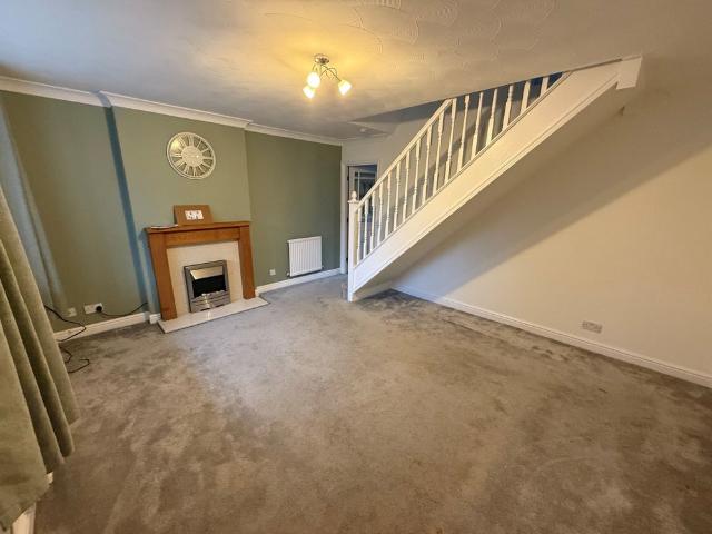 West Vale, Radcliffe