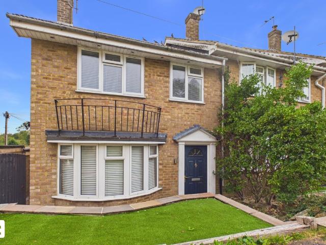 West View, Uckfield TN22, 3 bed end terrace house to rent, £1,700 pcm | PrimeLocation