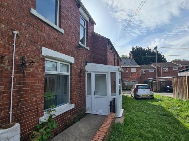 West Villas, West Pelton Stanley DH9 3 bed terraced house to rent £675 pcm £156 pw