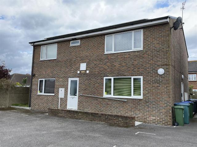 West Way, Littlehampton BN17, 1 bed flat to rent, £925 pcm | PrimeLocation
