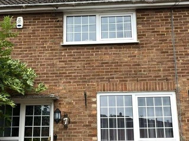 West Way, Luton LU2, 3 bed terraced house to rent, £1,500 pcm | PrimeLocation