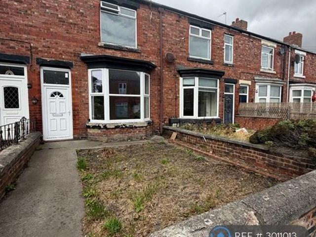 Westcott Terrace, Ferryhill, DL17 2 bed terraced house to rent £500 pcm £115 pw