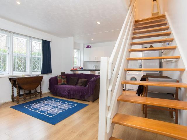 Westcott Road, London SE17, 1 bed semi detached house to rent, £1,800 pcm | PrimeLocation