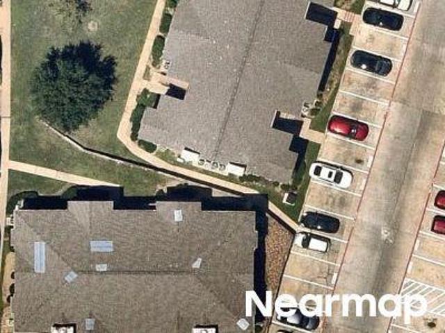 Westcreek Dr