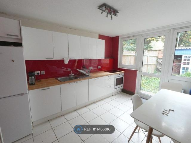 Westacott Close, London N19, 4 bed terraced house to rent, £3,250 pcm | PrimeLocation