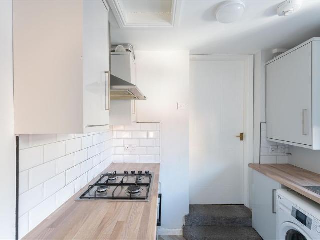Westbourne Avenue, Gateshead NE8, 3 bed flat to rent, £900 pcm | PrimeLocation