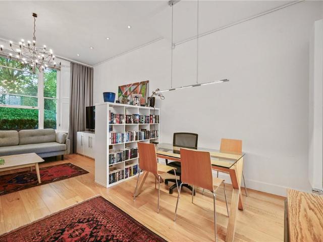 Westbourne Gardens, London, W2 1 bed apartment to rent £3,250 pcm £750 pw