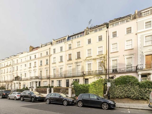 Westbourne Grove, Notting Hill W11, 1 bed flat to rent, £2,500 pcm | PrimeLocation