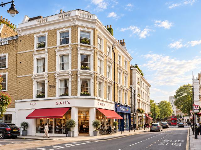Westbourne Grove, W2 1 bed apartment to rent £2,700 pcm £623 pw