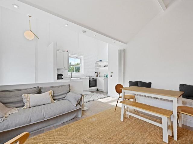 Westbourne Park Road, London W11, 2 bed flat to rent, £3,445 pcm | PrimeLocation