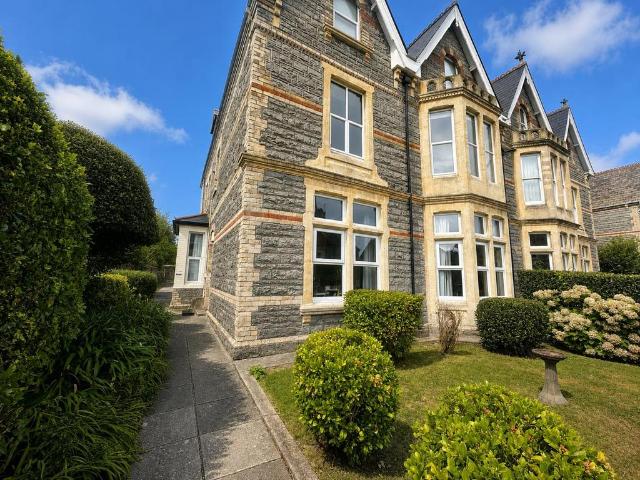 Westbourne Road, PENARTH 2 bed apartment to rent £1,300 pcm £300 pw