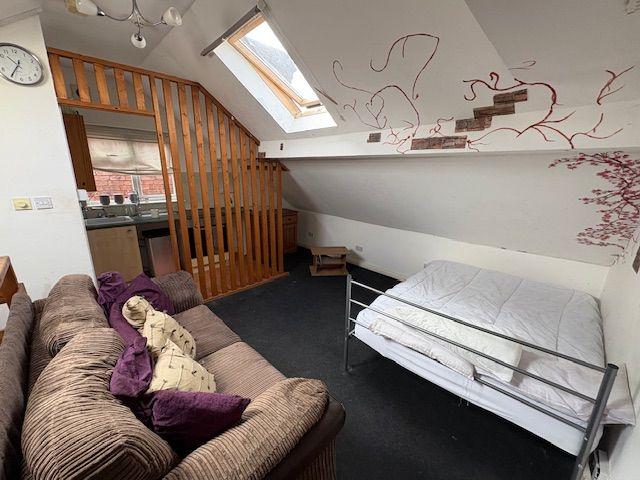 Westbourne Road, Walsall WS4, Studio to rent, £625 pcm | PrimeLocation