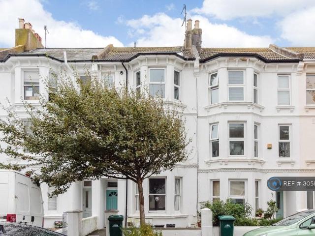 Westbourne Street, Hove, BN3 2 bed maisonette to rent £1,550 pcm £358 pw