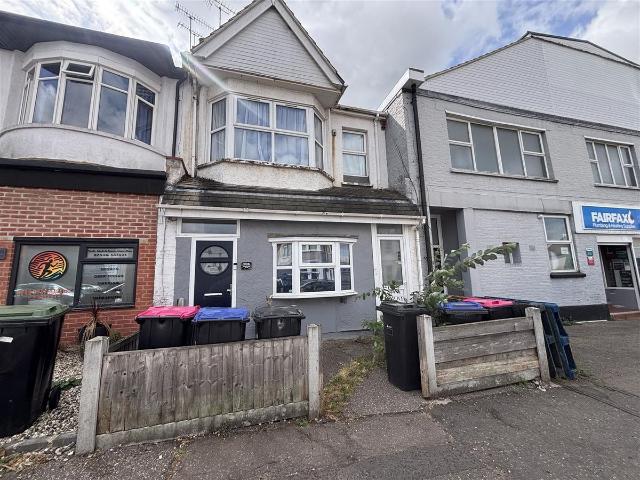 Westborough Road, Westcliff On Sea SS0, 3 bed maisonette to rent, £1,450 pcm | PrimeLocation