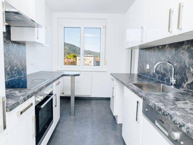WESTBALKON I BADEWANNE I MODERNISIERT I SMARTE RAUMAUFTEILUNG I RUHIGE LAGE I 6. STOCK MIT LIFT I PROJEKT WOHNEN