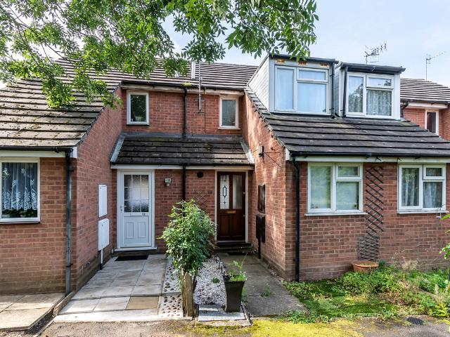 Westbury Avenue, Droitwich WR9, 2 bed property to rent, £1,000 pcm | PrimeLocation