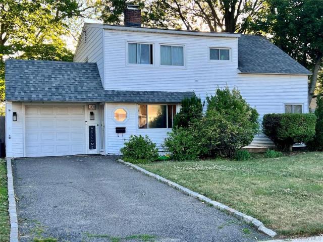 Westbury NY 11590 LS103380136