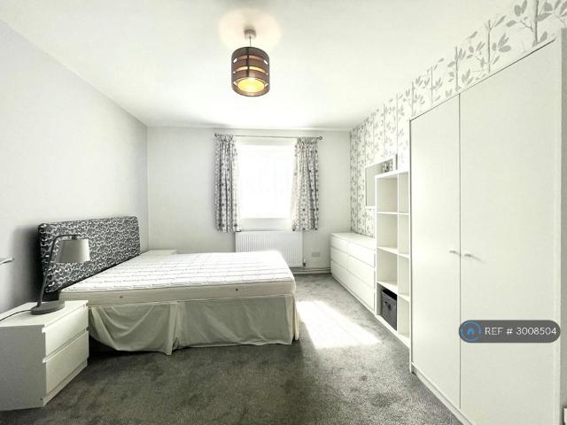 Westbury On Trym, Bristol, BS10 3 bed flat to rent £1,650 pcm £381 pw