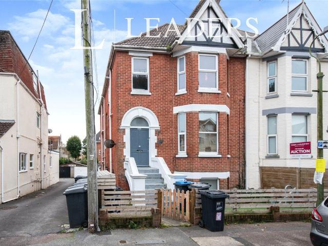 Westby Road BH5, 2 bed flat to rent, £1,250 pcm | PrimeLocation