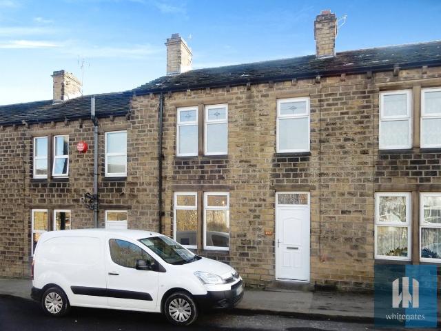 Westgate, Almondbury, Huddersfield HD5, 3 bed terraced house to rent, £775 pcm | PrimeLocation