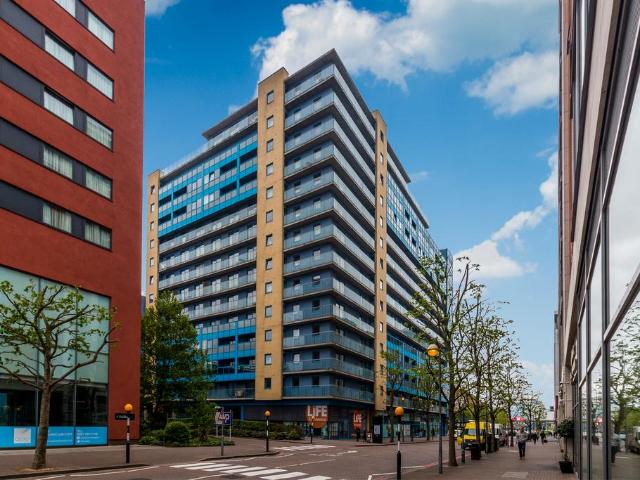 Westgate Apartments, 14 Western. 1 bed flat to rent £1,700 pcm £392 pw