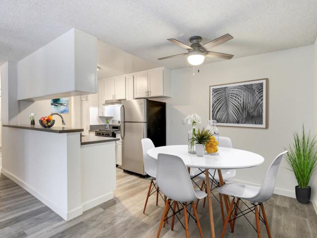 Westgate Avenue Apartments
