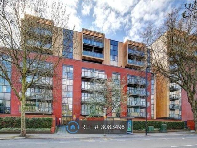Westgate House, Isleworth TW7, 1 bed flat to rent, £1,550 pcm | PrimeLocation