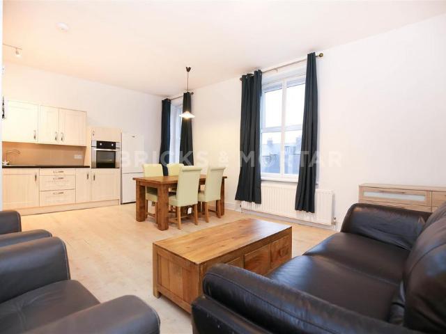 Westgate Road, Newcastle Upon Tyne NE4 3 bed apartment to rent £1,495 pcm £345 pw
