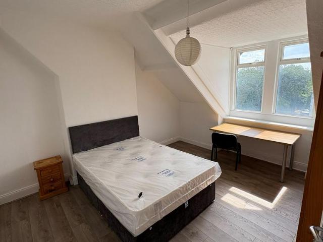 Westgate Road, Newcastle upon Tyne NE4 4 bed maisonette to rent £1,500 pcm £346 pw