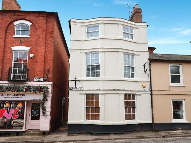 Westgate, Southwell, Nottinghamshire NG25, 2 bed flat to rent, £795 pcm | PrimeLocation