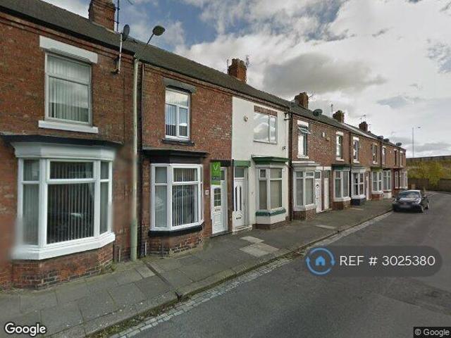 Westgarth Terrace, Darlington, DL1 2 bed terraced house to rent £620 pcm £143 pw