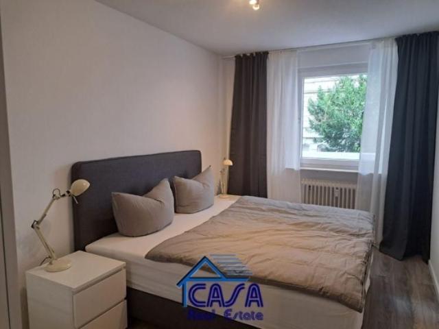 WESTEND NORD: neu möblierte 3 Zimmer Wohnung mit Balkon und Skyline Blick