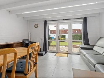 Westende: Gemeubelde vakantiewoning met 2 slaapkamers