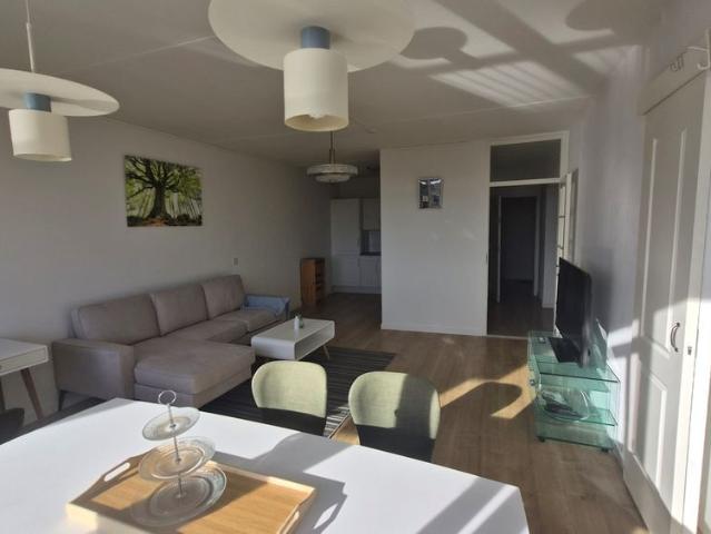 Westelijk Halfrond, 1183 HT, Amstelveen