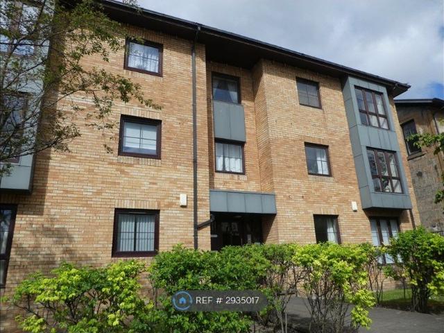 Westercraigs Court, Glasgow G31, 2 bed flat to rent, £1,250 pcm | PrimeLocation