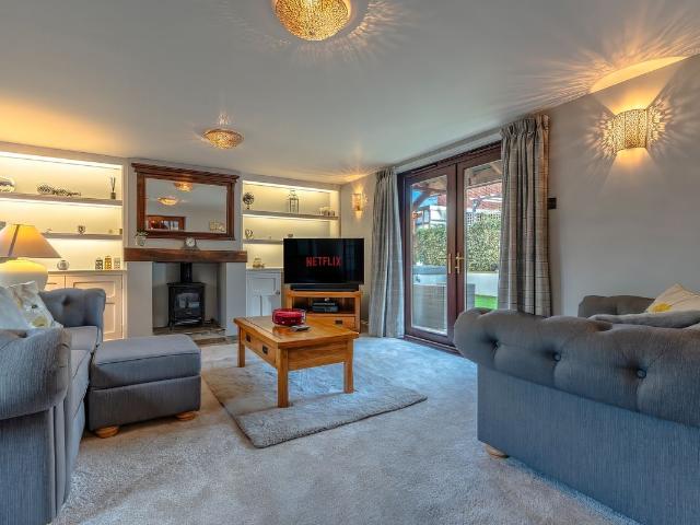 Westerleigh Road 170, Bristol, England BS16, 3 bed detached house to rent, £3,000 pcm | PrimeLocation