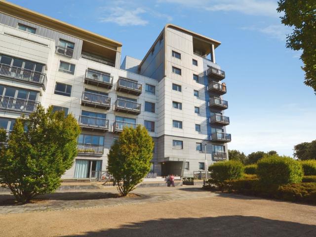 Western Harbour Terrace, Edinburgh EH6, 2 bed flat to rent, £1,650 pcm | PrimeLocation
