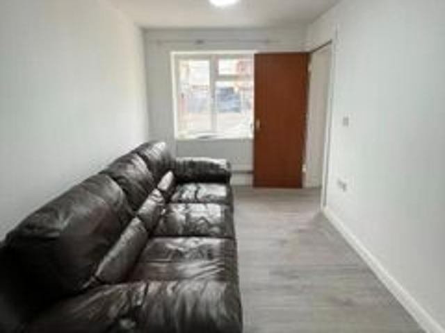 Western Road, Southall UB2, 4 bed terraced house to rent, £3,200 pcm | PrimeLocation