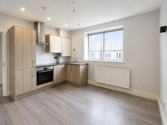 Western Road, Romford RM1, 1 bed flat to rent, £1,400 pcm | PrimeLocation