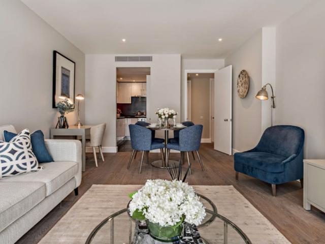 Westferry Circus, London E14, 1 bed flat to rent, £2,752 pcm | PrimeLocation
