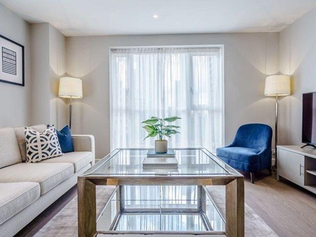 Westferry Circus, London E14, 2 bed flat to rent, £3,880 pcm | PrimeLocation