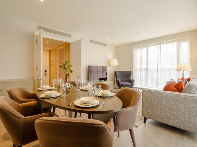 Westferry Circus, London E14, 2 bed flat to rent, £4,377 pcm | PrimeLocation