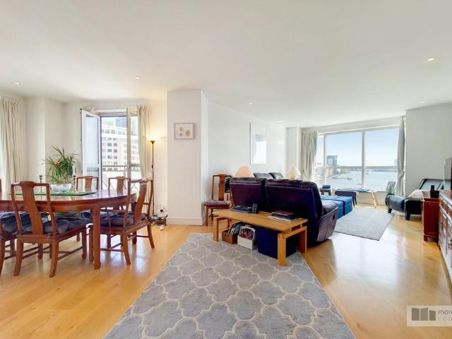 Westferry Circus, London E14 4 bed flat to rent £5,000 pcm £1,154 pw