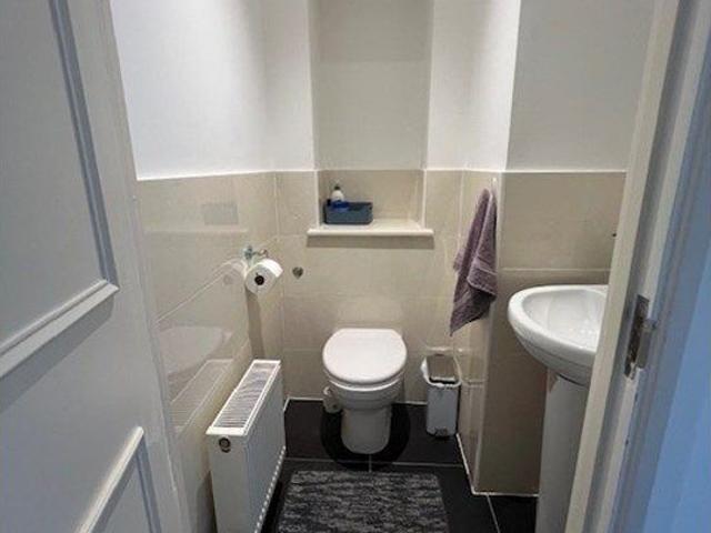 Westferry Road, London E14, 1 bed flat to rent, £1,750 pcm | PrimeLocation