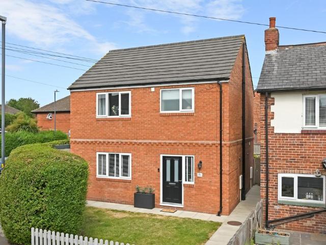 Westfield Crescent, Tadcaster, LS24 3 bed detached house to rent £1,500 pcm £346 pw