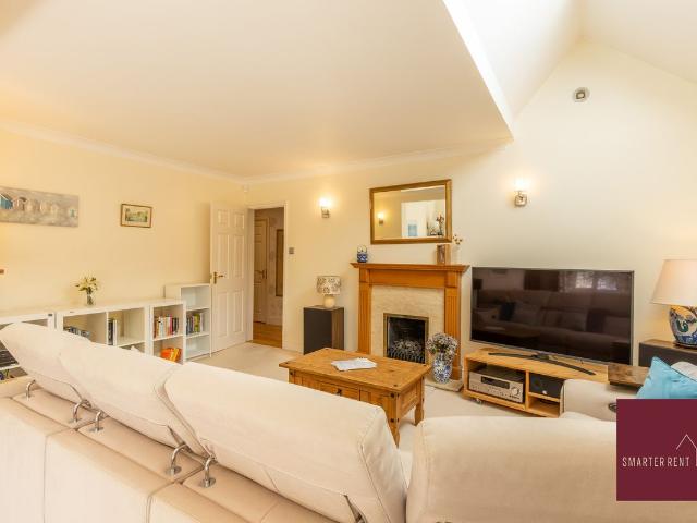 Westfield Avenue, Woking GU22, 4 bed bungalow to rent, £4,750 pcm | PrimeLocation