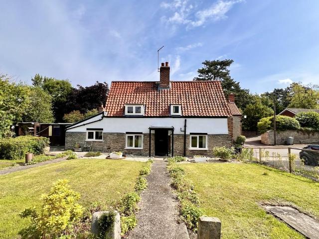 Westfield Lane, Collingham 2 bed cottage to rent £895 pcm £207 pw