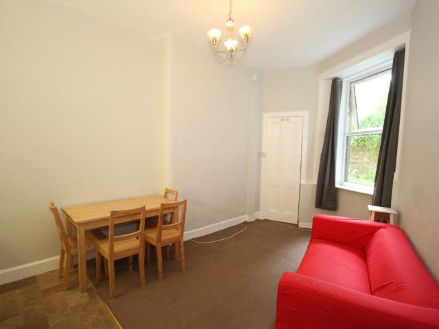 Westfield Street, Gorgie, Edinburgh EH11, 2 bed flat to rent, £1,295 pcm | PrimeLocation